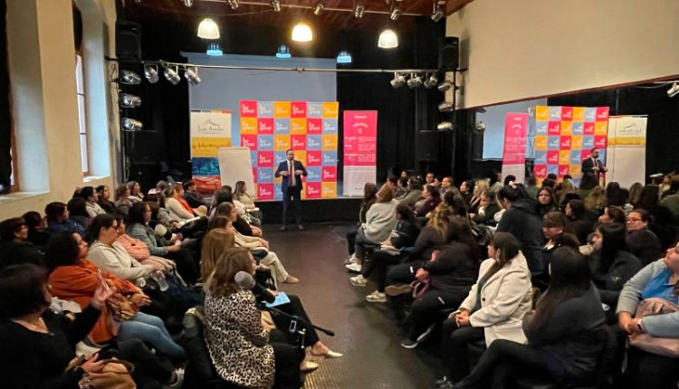 Educadoras y Asistentes