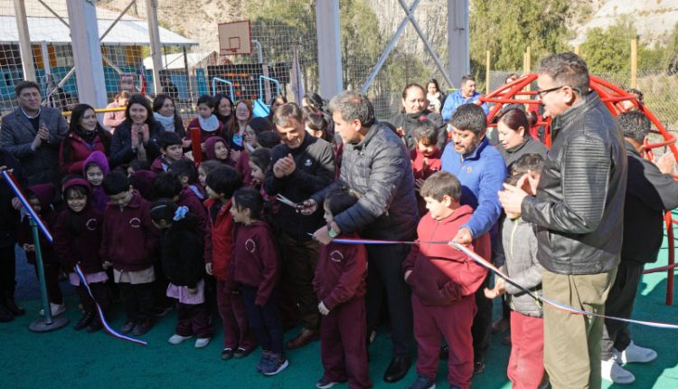 Escuela de Río Colorado