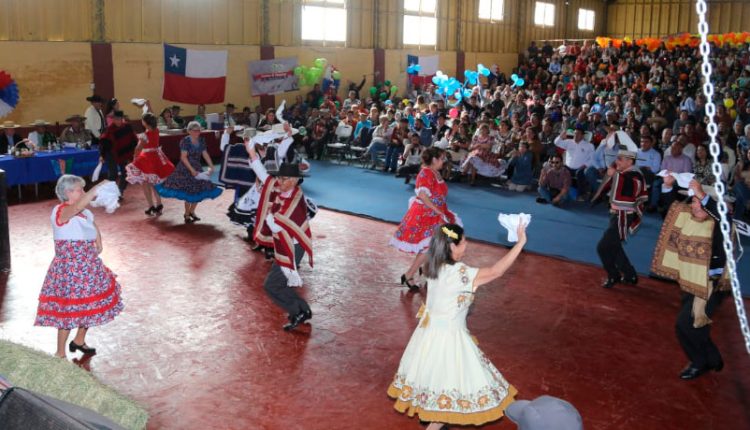 cueca de adulto mayor
