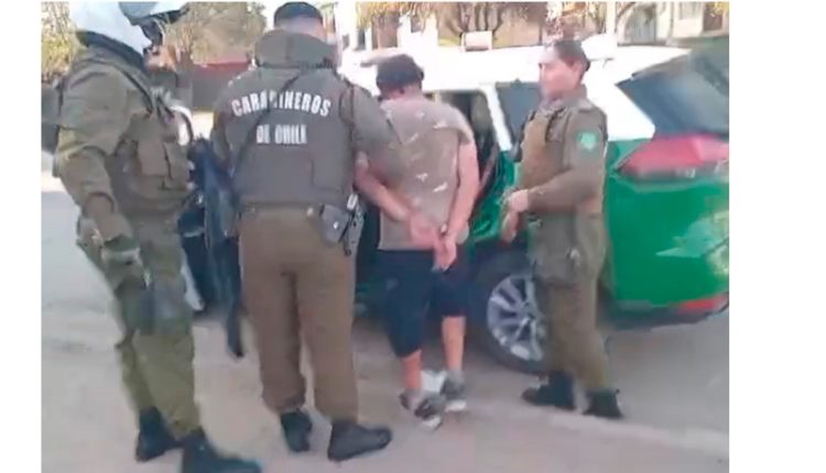 tres detenidos