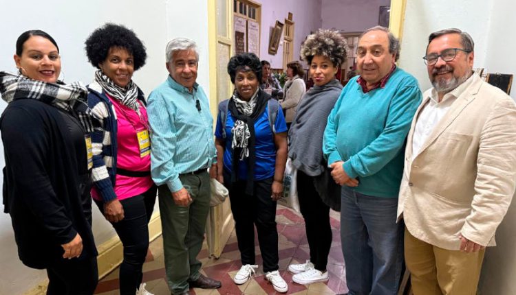 Canto y Danzas