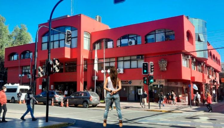 Mi vecina, Contraloría
