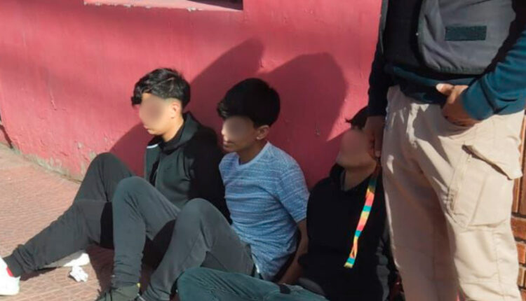 Pandilla de jóvenes