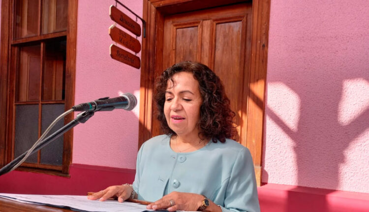 Ana Lazcano Lemus